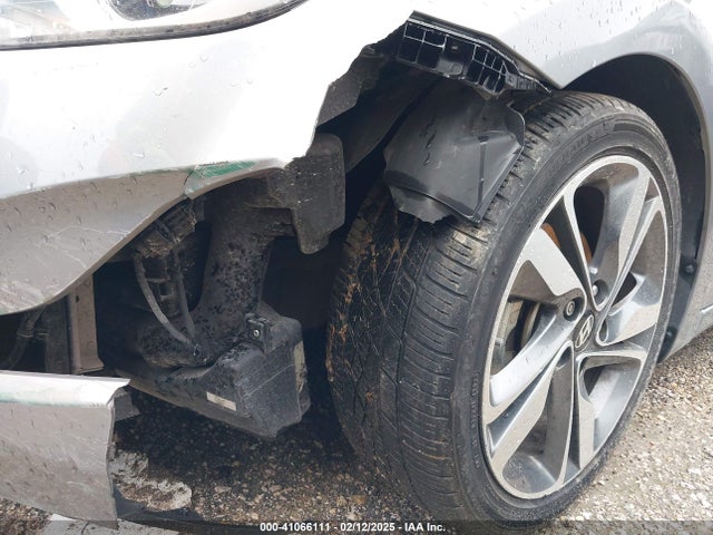 Hyundai Elantra Limited 2015 KMHDH4AE2FU328044 Image 21