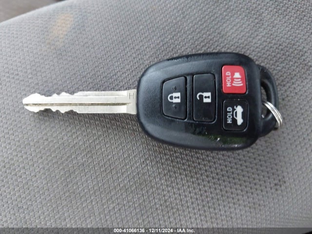Toyota COROLLA LE 2015 2T1BURHE5FC321743 Image 11