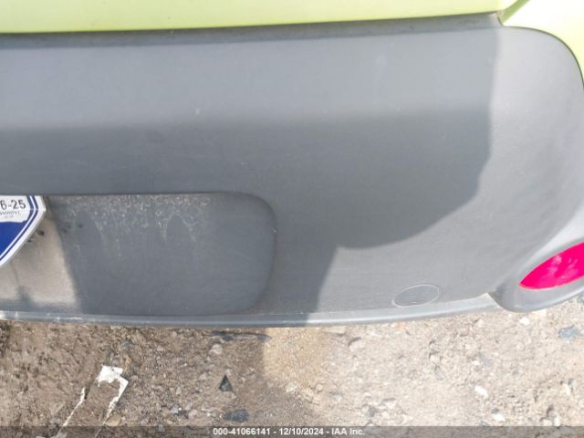 KNDJN2A23G7827297 KIA Soul