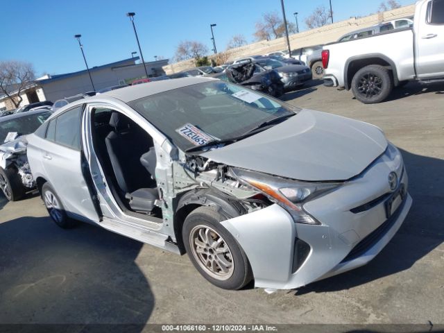 JTDKBRFU2H3048546 Toyota Prius Two