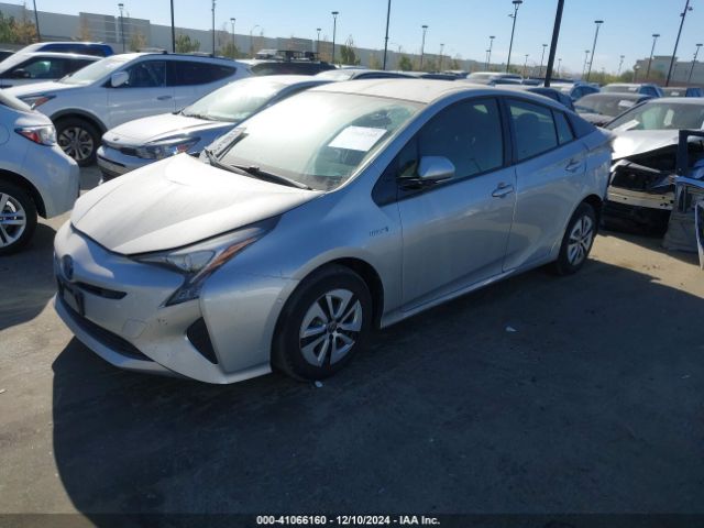 JTDKBRFU2H3048546 Toyota Prius Two