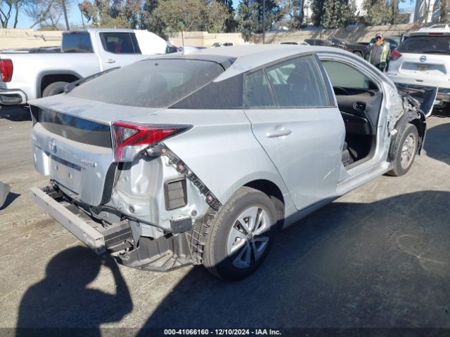 JTDKBRFU2H3048546 Toyota Prius Two