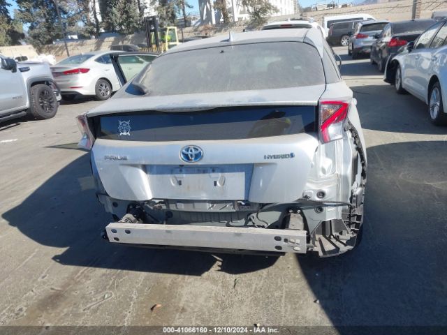 JTDKBRFU2H3048546 Toyota Prius Two