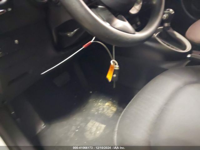 KNDJP3A59J7893046 KIA SOUL +