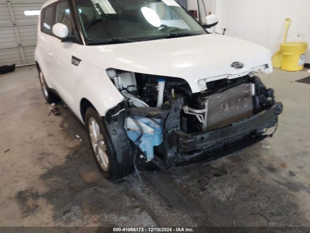 KNDJP3A59J7893046 KIA SOUL +