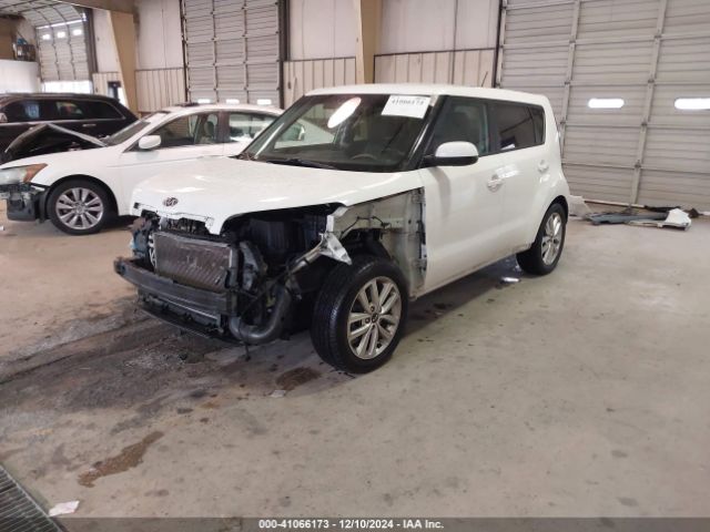 KNDJP3A59J7893046 KIA SOUL +