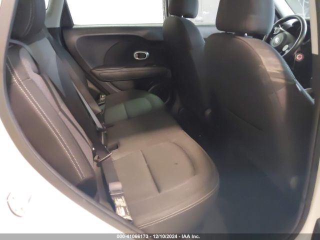 KNDJP3A59J7893046 KIA SOUL +