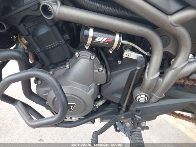 2019 TRIUMPH MOTORCYCLE TIGER SMTE07BF5KT911024 Photo 8