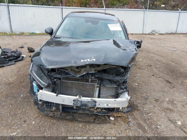 5XXG34J23NG117770 KIA K5 EX