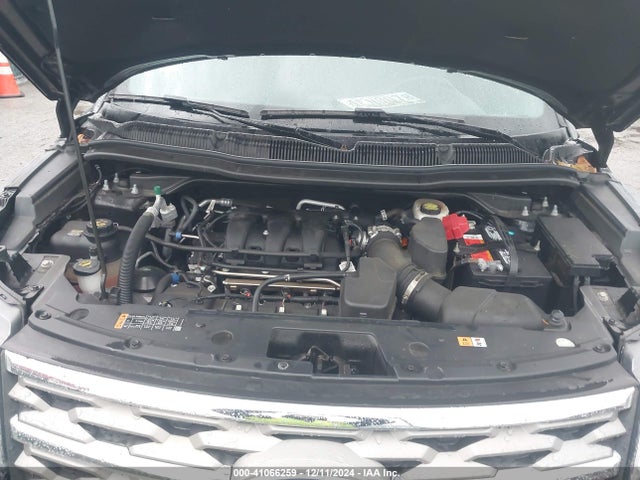 Ford EXPLORER XLT 2018 1FM5K8D87JGB27704 Image 10