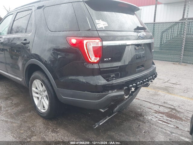 Ford EXPLORER XLT 2018 1FM5K8D87JGB27704 Image 17