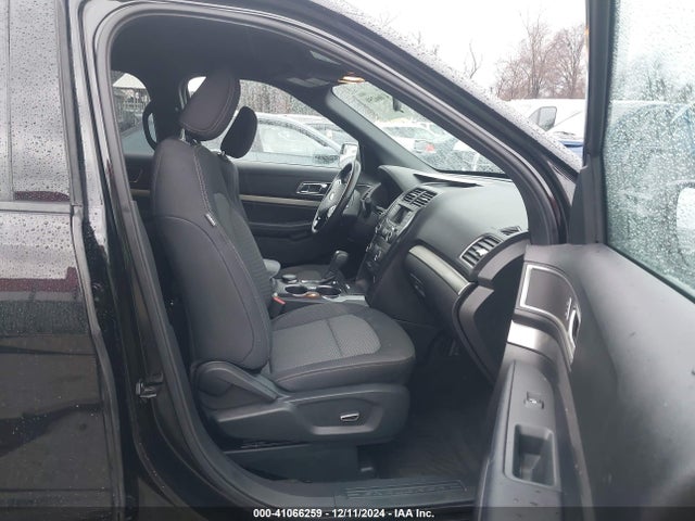 Ford EXPLORER XLT 2018 1FM5K8D87JGB27704 Image 5