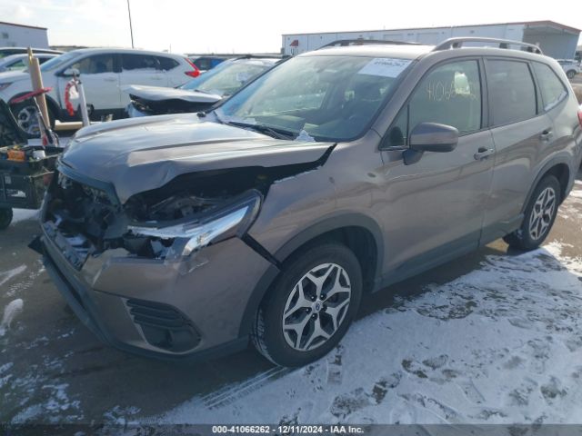 JF2SKAEC8NH434074 Subaru Forester Premium