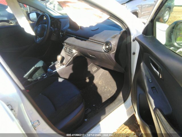 3MYDLBZV3GY122324 Scion IA