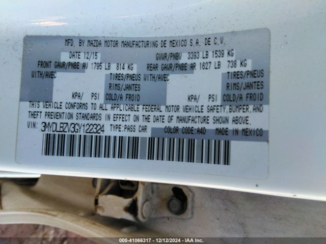 3MYDLBZV3GY122324 Scion IA