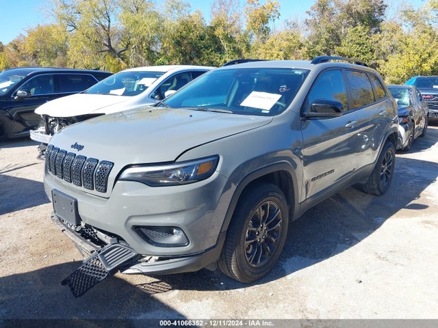1C4PJMMBXPD111303 Jeep Cherokee Altitude Lux 4x4