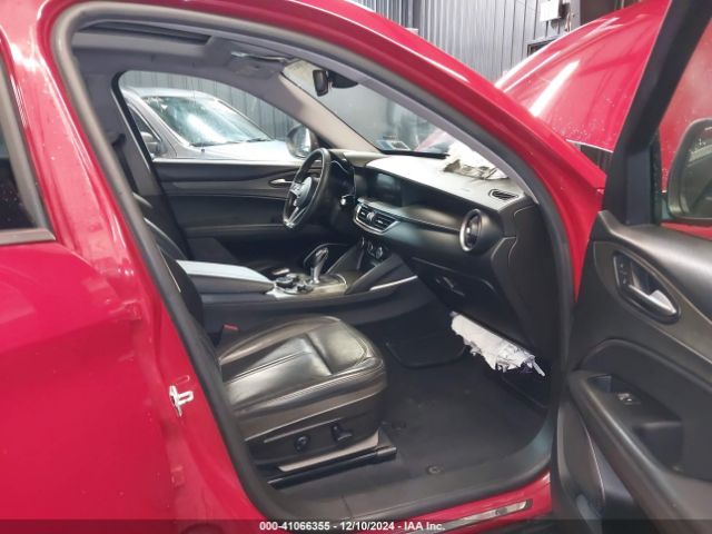 2018 ALFA ROMEO STELVIO ZASFAKBN7J7C04807 Photo 4