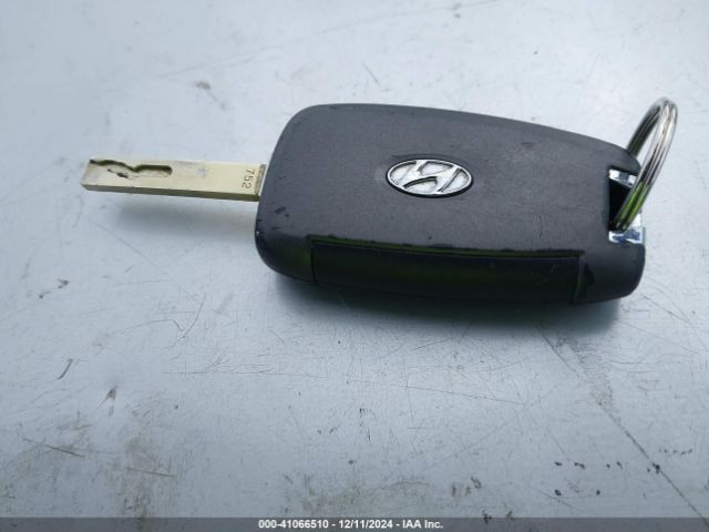 5NMS23AD7KH084486 Hyundai Santa Fe Se
