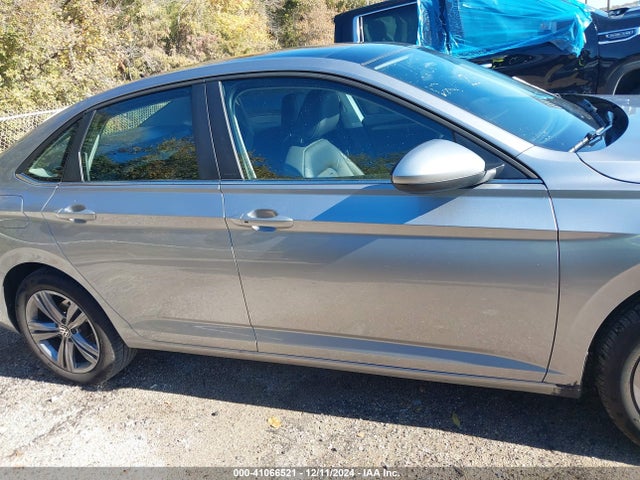 Volkswagen Jetta 1.5t Se 2024 3VW7M7BU1RM084199 Image 13