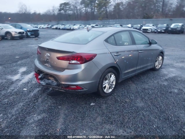 5NPD84LF5KH415922 Hyundai ELANTRA SEL