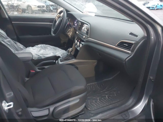 5NPD84LF5KH415922 Hyundai ELANTRA SEL