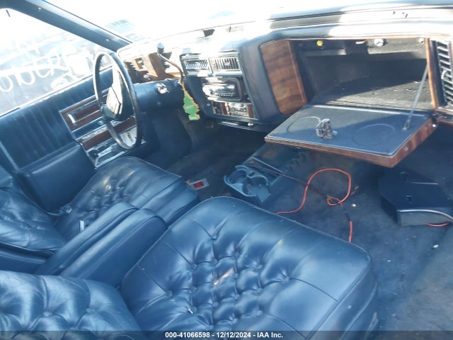 1987 CADILLAC BROUGHAM 1G6DW51Y2H9736272 Photo 4