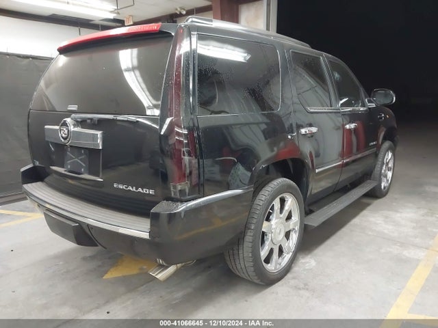 2011 CADILLAC ESCALADE 1GYS4CEF8BR299998 Photo 3