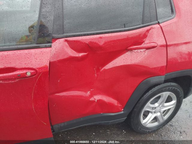 3C4NJDBN9RT607940 Jeep Compass Latitude 4x4