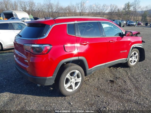 3C4NJDBN9RT607940 Jeep Compass Latitude 4x4
