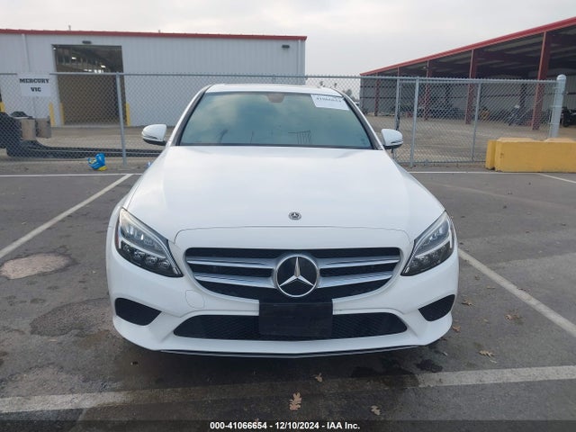 W1KWF8DB8MR646493 Mercedes-Benz C 300 Sedan