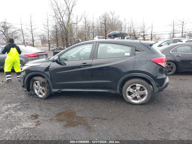 Honda HR-V LX 2017 3CZRU6H38HG710083 Image 14
