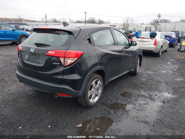 Honda HR-V LX 2017 3CZRU6H38HG710083 Image 4