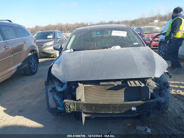 3KPF24AD4PE635995 KIA Forte Lxs