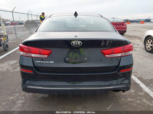 5XXGT4L39KG327257 KIA Optima Lx