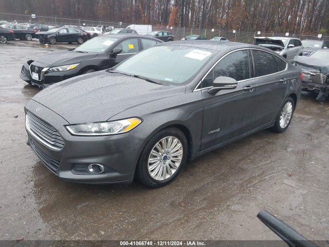 Ford Fusion Hybrid Se 2016 3FA6P0LU1GR305379 Image 2