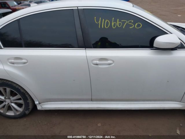 4S3BMBC69E3003610 Subaru Legacy 2.5i Premium