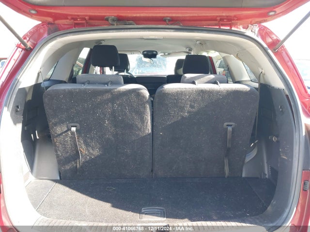 5XYPG4A57GG129837 KIA Sorento 3.3l Lx