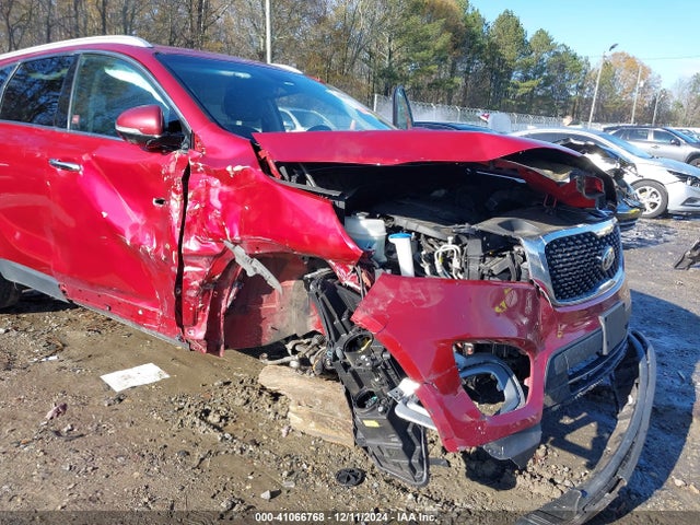 5XYPG4A57GG129837 KIA Sorento 3.3l Lx