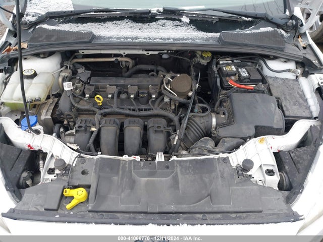 Ford FOCUS SE 2015 1FADP3K25FL223631 Image 10