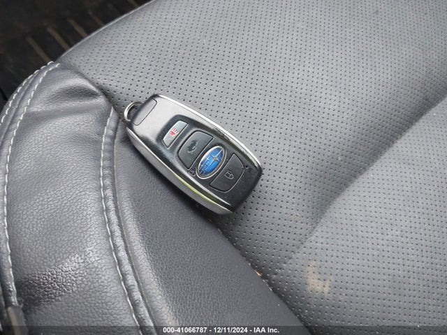 Subaru Outback 2.5i Limited 2017 4S4BSAKC4H3376044 Image 11