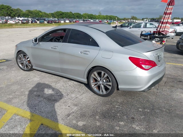WDDSJ4EB2JN556800 Mercedes-Benz CLA 250
