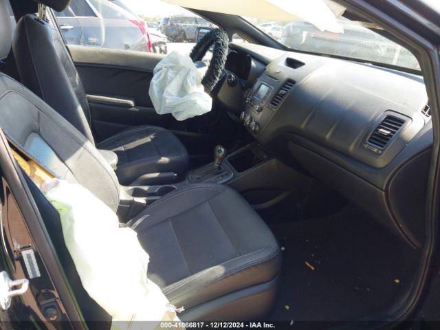 KNAFZ5A3XF5300806 KIA FORTE SX