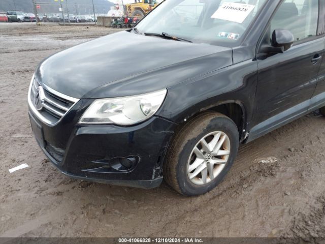2011 VOLKSWAGEN TIGUAN WVGAV7AX6BW526008 Photo 5