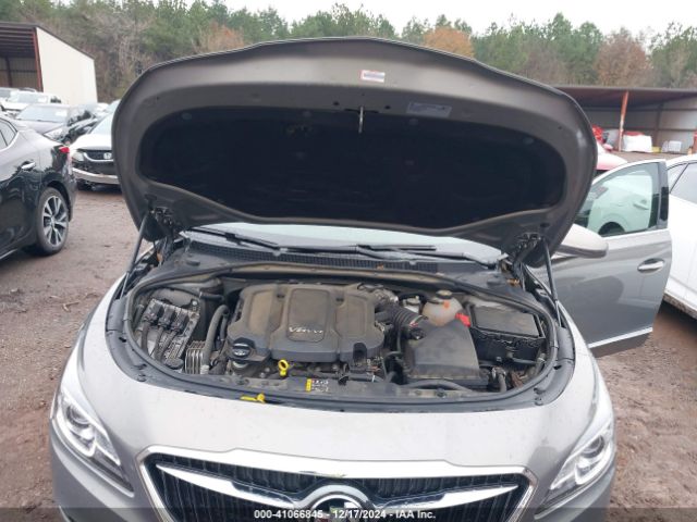 1G4ZP5SSXJU142781 Buick Lacrosse Essence