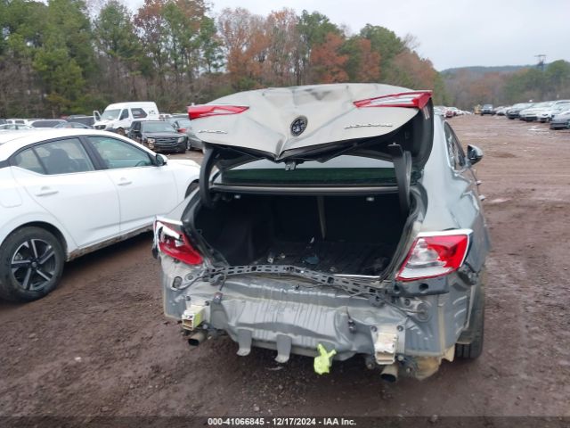 1G4ZP5SSXJU142781 Buick Lacrosse Essence