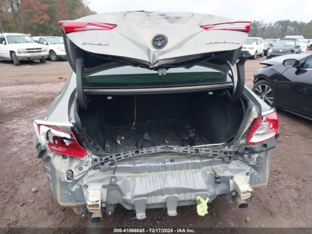 1G4ZP5SSXJU142781 Buick Lacrosse Essence