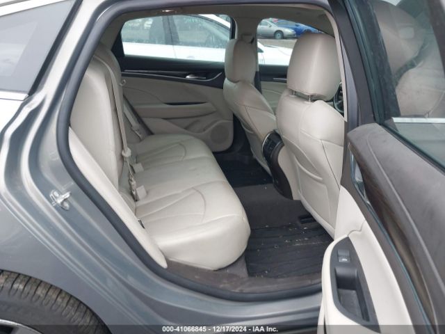 1G4ZP5SSXJU142781 Buick Lacrosse Essence