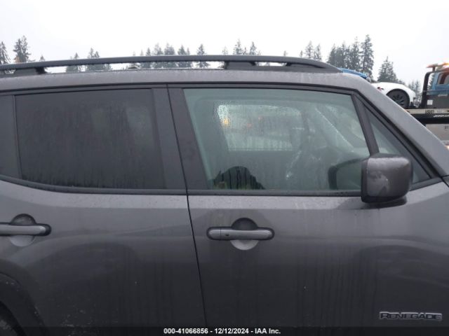 ZACCJABB9JPH83376 Jeep Renegade Latitude Fwd