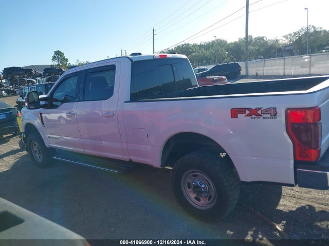 1FT7W2BT2MEC57072 Ford F-250 Lariat