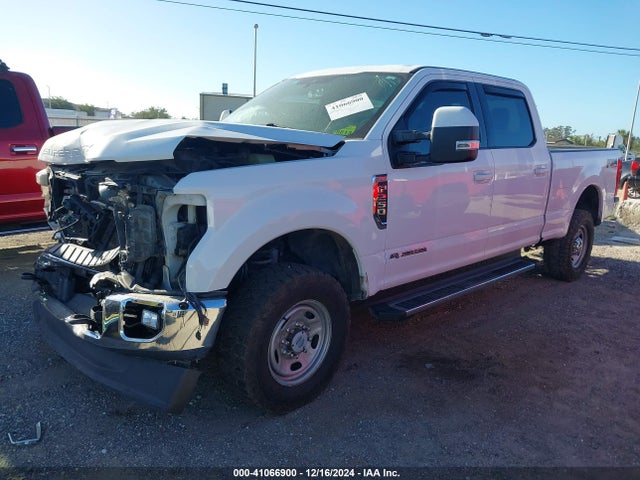 1FT7W2BT2MEC57072 Ford F-250 Lariat